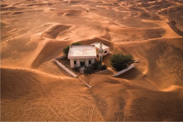 Ghost Village Desert Explore - Image 3