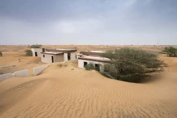 Ghost Village Desert Explore - Image 8