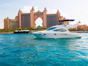 Luxury Yacht Tour Dubai